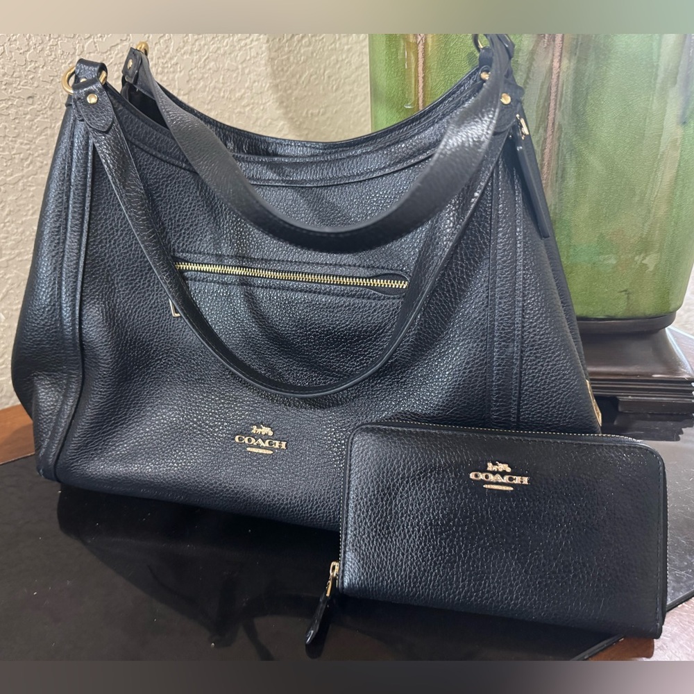 Coach Black Leather Women's Bag Set